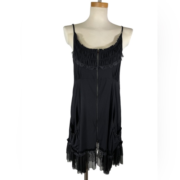 Sun Light Black Gothic Glam Dress - Picture 3 of 8